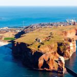 Helgoland: Servicehafen für Windkraftanlagen sichert 150 Arbeitsplätze.