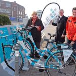 An der neuen Ladestation in Kirchhellen können E-Bikes kostenlos Strom tanken.