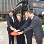 In Reutlingen ist der Einsatz des ersten Hybridbusses der Stadt freigegeben worden.