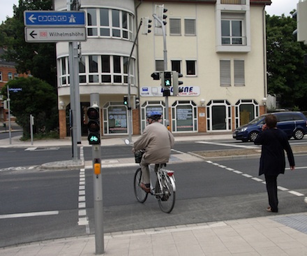 Dank der Umrüstung auf LED-Technik sparen die Ampeln in Kassel Strom.