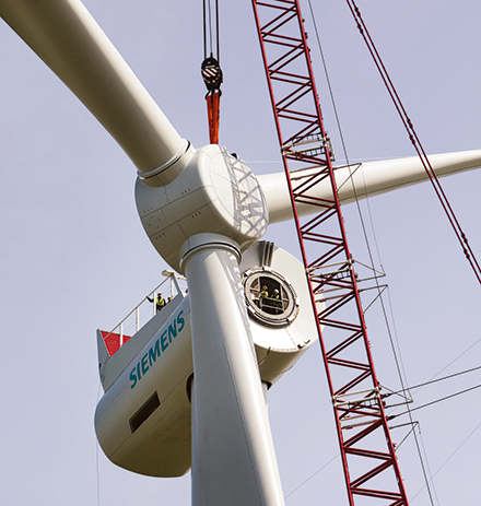 Während an Land neue Windkraftanlagen entstehen