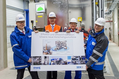 RWE Generation und die Dortmunder Energie- und Wasserversorgung haben im Heizwerk Dortmund eine neue Gasturbine installiert.