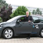 Im Landkreis Darmstadt-Dieburg fährt Umweltdezernent Christel Fleischmann jetzt einen BMW i3.