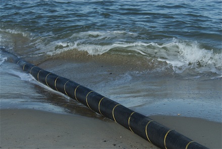 Seekabel für die Anbindung eines Windparks: Minister fordern stärkere Kontrollrechte beim Offshore-Netzausbau.