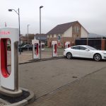 Supercharger in Hirschberg: Ökostrom von MVV Energie für Teslas Model S.