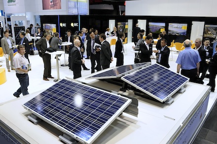 Auf der Messe Interesolar Europe 2015 dreht sich wieder alles um aktuelle Entwicklungen der Solarbranche.