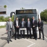 Die Aachener Straßenbahn und Energieversorgungs AG hat einen Hybrid-Gelenkbus zu einem Elektrobus umgebaut.