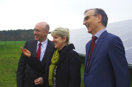 Eine neue Photovoltaik-Freiflächenanlage ist nur der erste Schritt Wöbbelins hin zu einer Komplettversorgung mit erneuerbaren Energien.