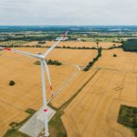 Die Berliner Stadtwerke haben nahe bei Sputendorf im Süden Berlins zwei weitere Windräder erworben.