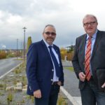 Schwarzachs Bürgermeister Volker Schmitt (l.) und Jürgen Lang