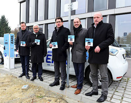 Startschuss für das E-Carsharing-Projekt EARL.