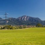 Der Übertragungsnetzbetreiber Tennet unterstützt 14 bayerische Stadtwerke bei der Forderung nach einheitlichen Netzentgelten.