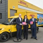 Im Rahmen des Projekts Urbane Logistik Hannover stellt die Deutsche Post die Paketauslieferung in Hannover auf Elektofahrzeuge um.