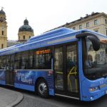 Der erste Elektrobus der Münchner Verkehrsgesellschaft (MVG) ist im Linienbetrieb gestartet.