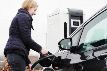 Ultra-Schnellladestation von Enercon: Mit dem E-Charger 600 können Elektroautos in wenigen Minuten geladen werden.