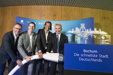 Bochum startet als erste deutsche Großstadt ins Gigabit-Zeitalter.