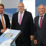 Mit einem Aktionsplan Stromnetz will Bundeswirtschaftsminister Peter Altmaier den Ausbau der Stromnetze beschleunigen.