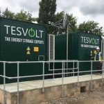 Tesvolt Batteriespeichersystem in Westhampnett in der Grafschaft West Sussex.