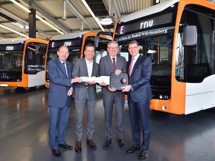 Stadt Mannheim erhält erste E-Busse.