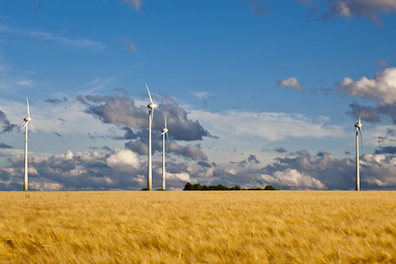 Onshore-Windkraft rückläufig: Im Jahr 2018 wurden nur 743 Anlagen mit einer Leistung von rund 2.400 Megawatt (MW) errichtet.