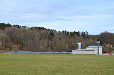 Moosach: Naturstrom weiht Solarthermieanlage