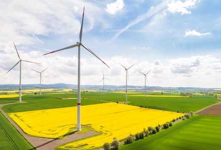 Die Leipziger Stadtwerke entwickeln künftig erneuerbare Energien-Projekte selbst und in Kooperation mit den Unternehmen Green City und Enertrag.