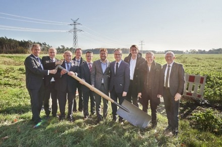 Spatenstich zum neuen Projekt des Bürgerwindparks Fehndorf-Lindloh.