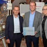 Für den OSNA HACK werden die Stadtwerke Osnabrück als Digitaler Ort Niedersachsen ausgezeichnet.