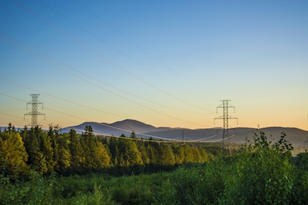 Werden mit Wetterstationen und Sensoren ausgestattet: Freileitungen von Transnet BW.