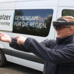 Pilotprojekt: Osterholzer Stadtwerke setzen Mixed-Reality-Brille zur Fernunterstützung von Schalthandlungen ein.