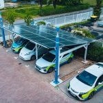 Mit dem Umzug in die neue Unternehmenszentrale verbanden die Stadtwerke Rodgau den Aufbau eines Solarcarports