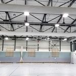 Intelligente Lichtsteuerung sorgt in der Drei-Felder-Sporthalle in Bad Homburg für eine bedarfsgerechte und energieeffiziente Hallenbeleuchtung.