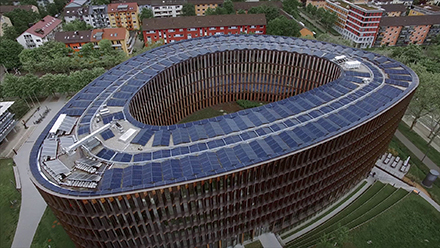 Als energiegebäude geplant und umgesetzt: Das neue Rathaus im Stühlinger in Freiburg.