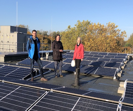 Ortstermin an der installierten PV-Anlage auf der OS Roter Sand.