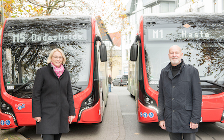 Die komplette E-Bus-Flotte der Stadtwerke ist im Einsatz.