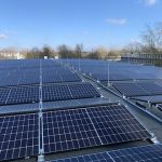 Die Photovoltaikanlage auf dem Dach des Gymnasiums In der Wüste hat die Stadt Osnabrück in diesem Jahr in Betrieb genommen.