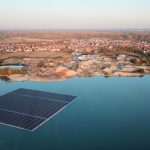 Schwimmende Solaranlage auf dem Baggersee in Leimersheim.