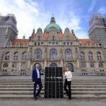 Hannover und enercity haben jetzt eine Photovoltaik-Kooperation für die Dächer der Landeshauptstadt gestartet.