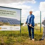 Calbe: Spatenstich für den ersten LichtBlick-Solarpark.