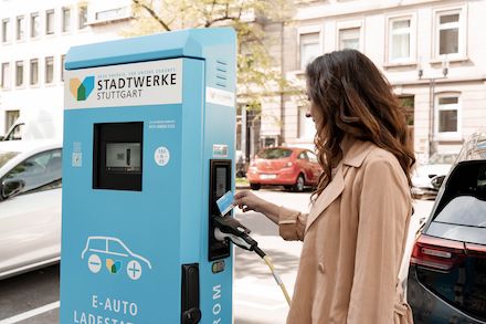 Ladesäule der Stadtwerke Stuttgart.