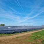 Die Stadtwerke Tübingen haben in Lahr einen Hybrid-Solarpark von Projektentwickler ABO Wind übernommen.