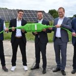 RheinEnergie hat in Rechlin eine 32 Megawatt-PV-Anlage mit Batteriespeicher in Betrieb genommen.