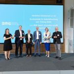 BMWK und BME haben 2024 die Bundesanstalt für Materialforschung und -prüfung prämiert. Der begehrte Award wurde auf dem „Tag der öffentlichen Auftraggeber“ am 20. Juni in Berlin verliehen.