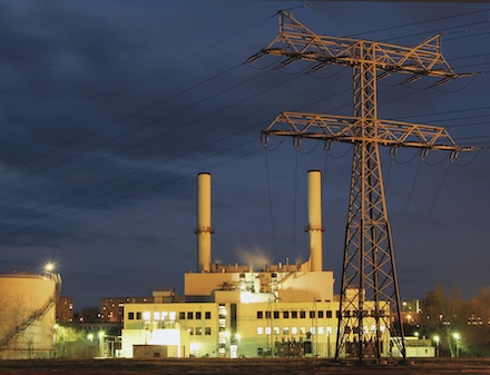 Gas- und Dampfturbinen-Kraftwerk der Stadtwerke Neubrandenburg: Dem Fernwärmeanbieter steht eine Klage ins Haus.