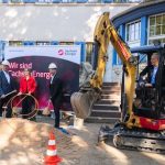 Erster Spatenstich für den Glasfaserausbau im Dresdner Norden.